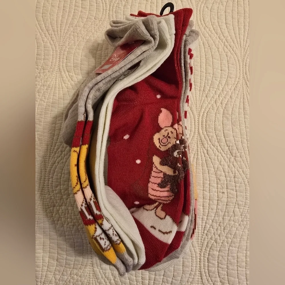 Disney Gray Socks with Winnie the Pooh Design